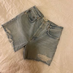 Size 28 Agolde Riley Shorts